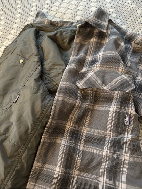 Patagonia Other - Patagonia Olive & Gray Plaid Reversible Lightweight Jacket